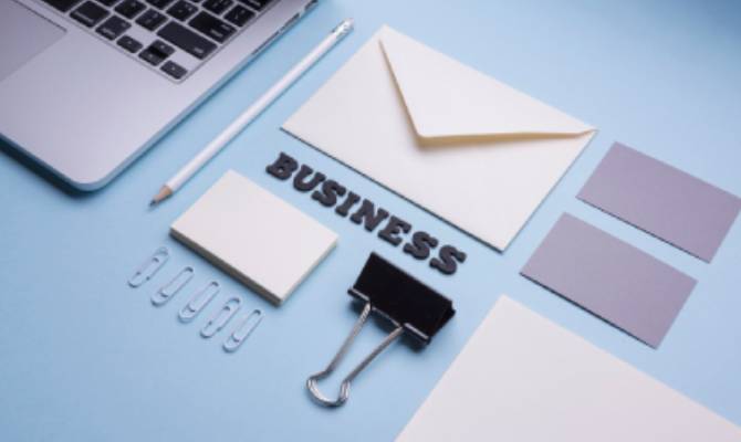 Shape Your Brand&#039;s Identity